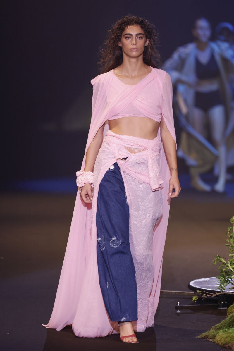 Desfile María Lafuente.