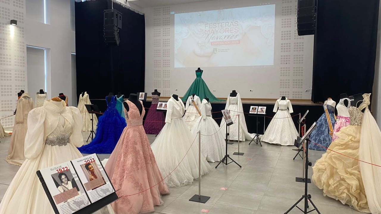 Los vestidos que hicieron historia: Navarrés (Valencia) abre su exposición de Reinas de Fiestas 2025