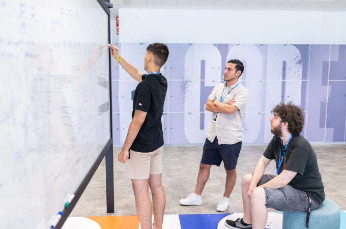 El modelo de aprendizaje de Campus42 es asequible e innovador