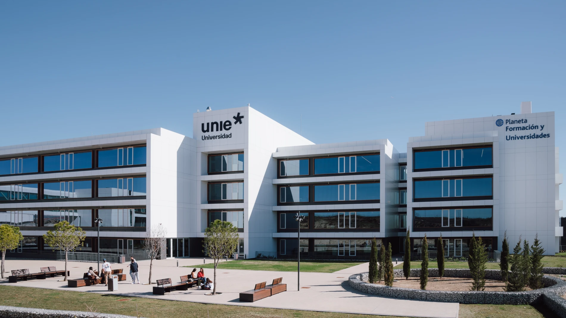 Vista general de la sede de UNIE Universidad en Tres Cantos, Madrid