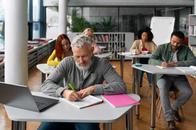 Santander Open Academy ofrece cada año más de mil opciones de formación para cualquier edad