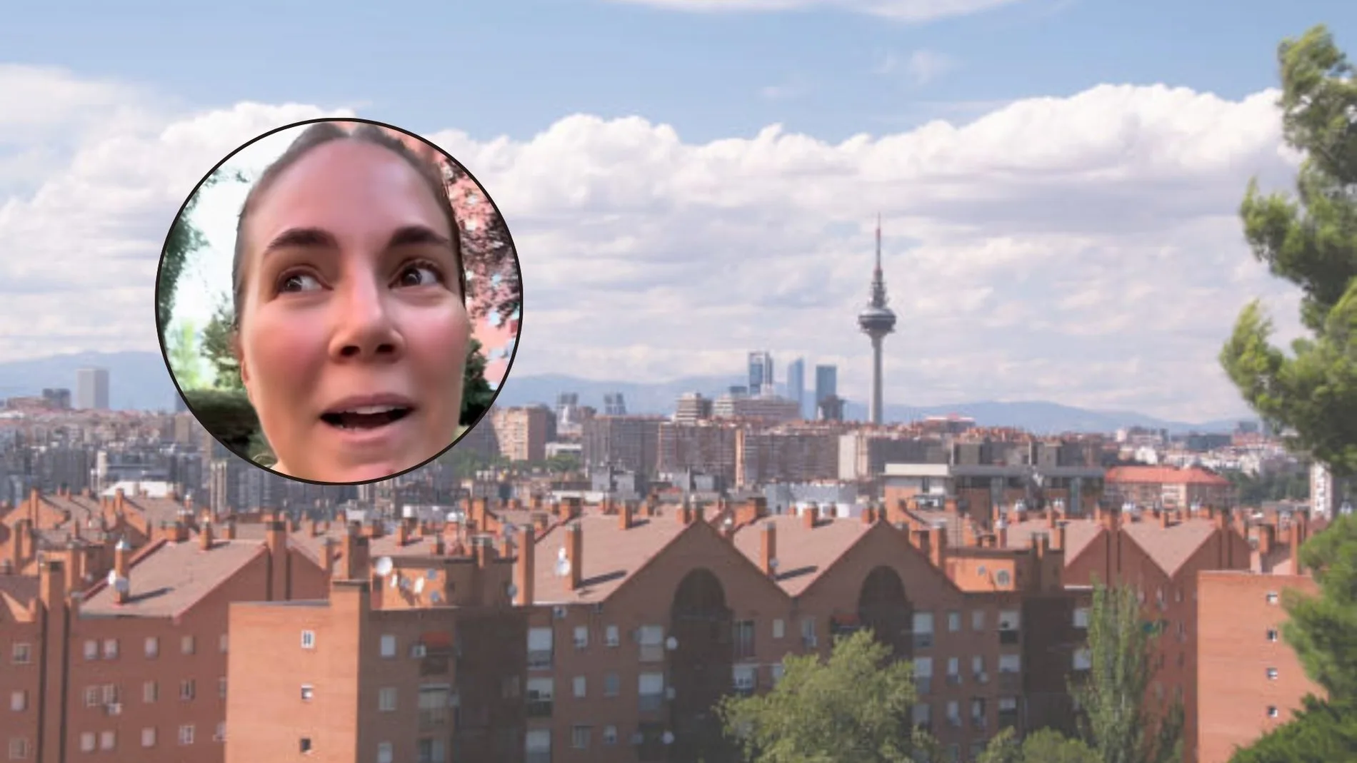 Hermosa vista del parque Cerro Tío Pío contra un cielo nublado en Puente de Vallecas, Madrid