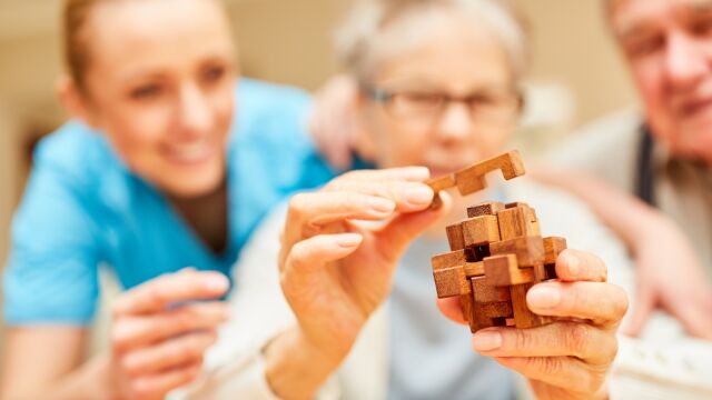 Aprender una palabra ayuda a prevenir un tercio de los casos de Alzheimer