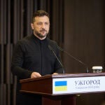 Ucrania.- Zelenski alerta de la entrada de drones "posiblemente húngaros" en el espacio aéreo ucraniano