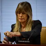 Sánchez blinda a Begoña Gómez: bozal al PSOE y sin foto