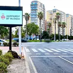 Valencia está instalando 44 paneles informativos explicando la restricción al tráfico