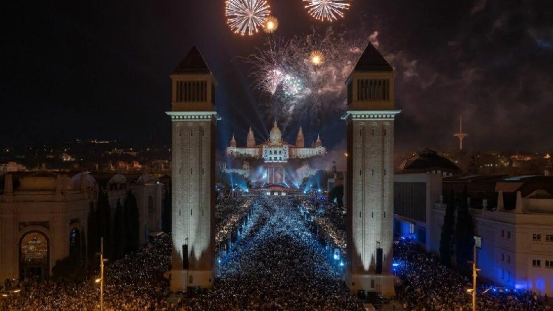 Dispositivo de movilidad por el Piromusical de la Mercè y el partido del FC Barcelona del domingo REMITIDA / HANDOUT por AYUNTAMIENTO DE BARCELONA Fotografía remitida a medios de comunicación exclusivamente para ilustrar la noticia a la que hace referencia la imagen, y citando la procedencia de la imagen en la firma 26/09/2025