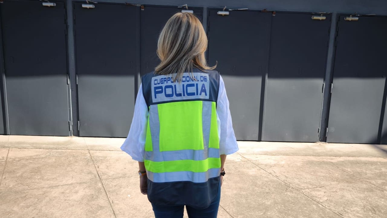 Una policía sobre los fallos de las pulseras: "Cinco días sin funcionar"