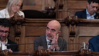 Sirera (PP) afirma que la pancarta en apoyo a la Flotilla vulnera la neutralidad del Ayuntamiento de Barcelona