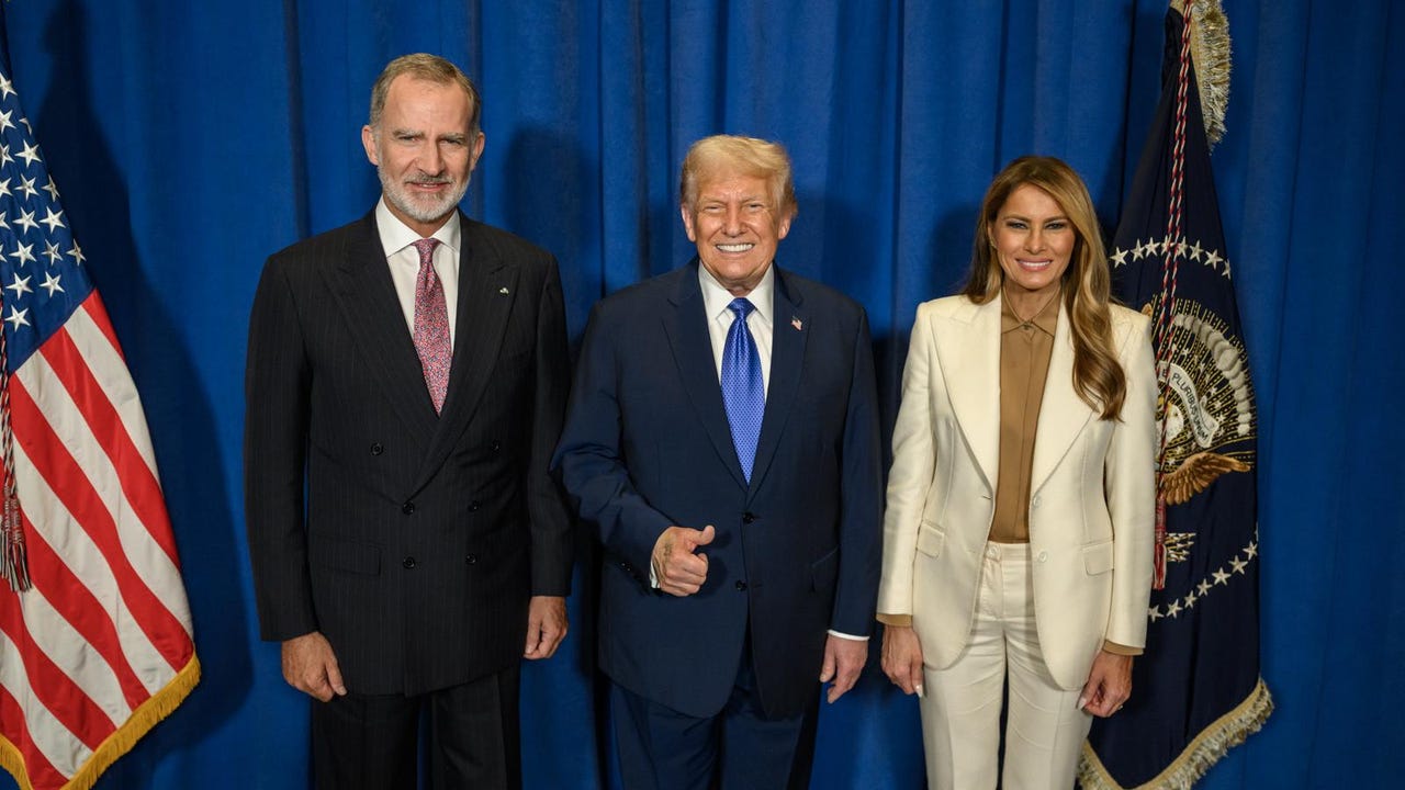 La Casa Blanca distribuye la foto del Rey y Trump con cuatro días de retraso