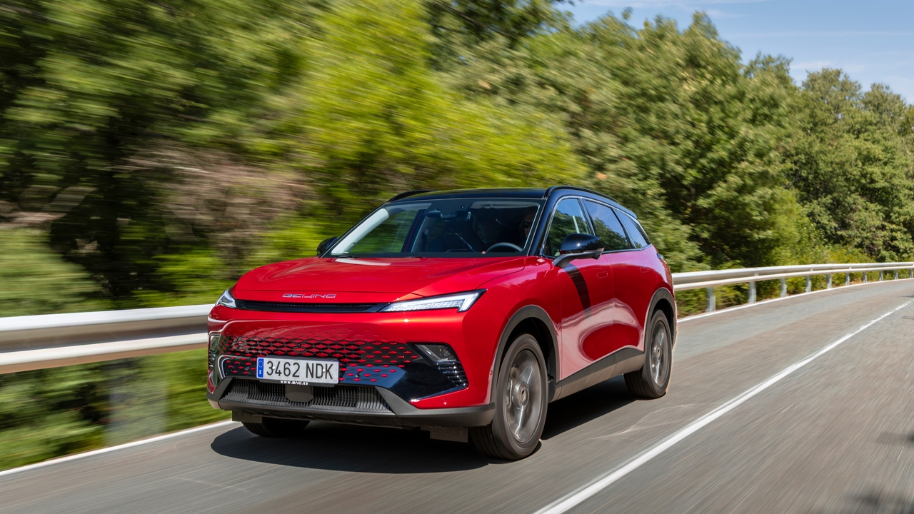 La marca china BAIC llega al mercado español con su modelo X55