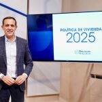 El presidente de la Diputación de Valladolid, Conrado Íscar, presenta las novedades del Plan de Vivienda