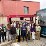 Sanz Merino durante su visita a la parada de La Lastrilla (Segovia)