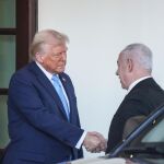 Trump recibe a Netanyahu en la Casa Blanca y se muestra confiado en lograr la paz en Gaza: "Estoy seguro"