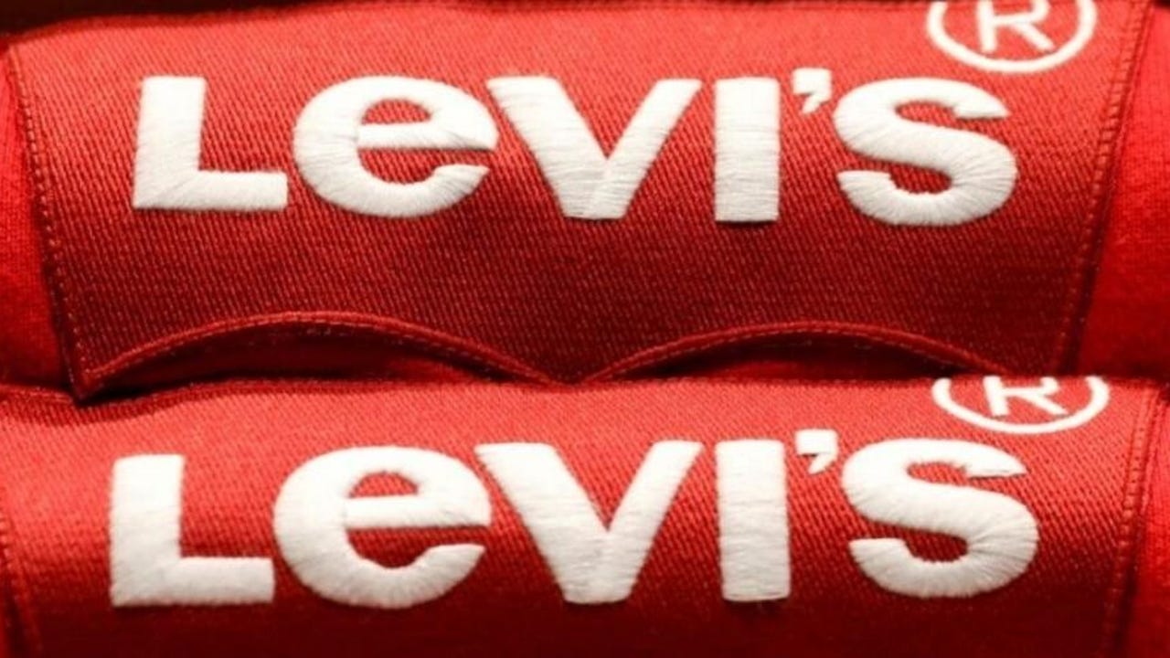 Lo mejor de Levi’s para entretiempo: la camiseta de manga larga que todo hombre debería tener