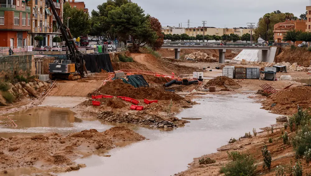 El barranco de La Saleta en Aldaia (Valencia) se desborda de madrugada por las fuertes lluvias