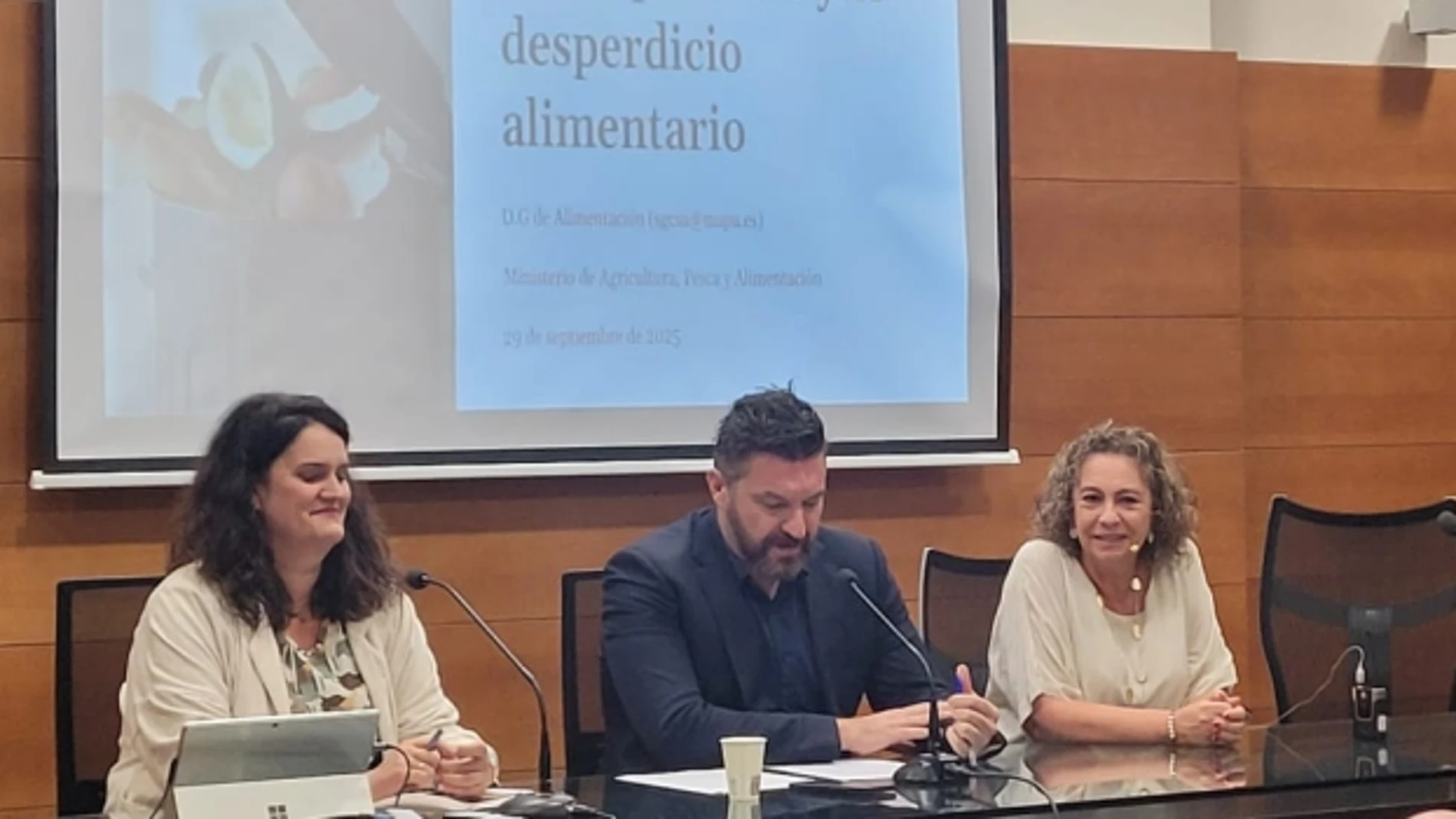 Jornada organizada por la CEOE sobre la Ley del Desperdicio Alimentario