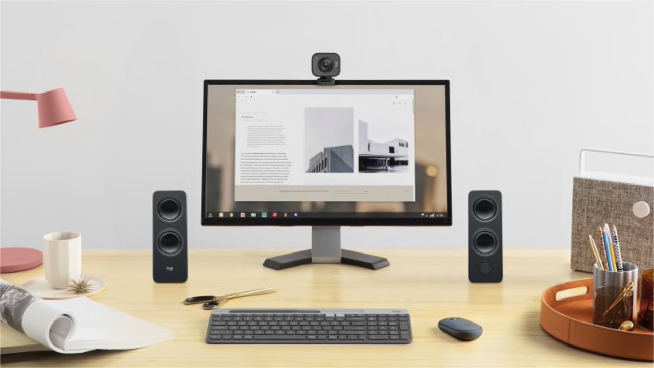 El precio se desploma: hazte con estos altavoces Logitech compactos y versátiles por menos de 53 euros