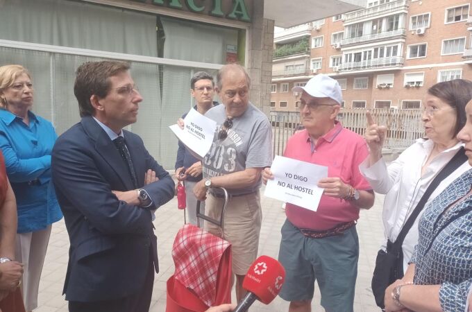 MADRID.-El Ayuntamiento dicta orden de cese de actividad contra el hostel del Parque de las Avenidas