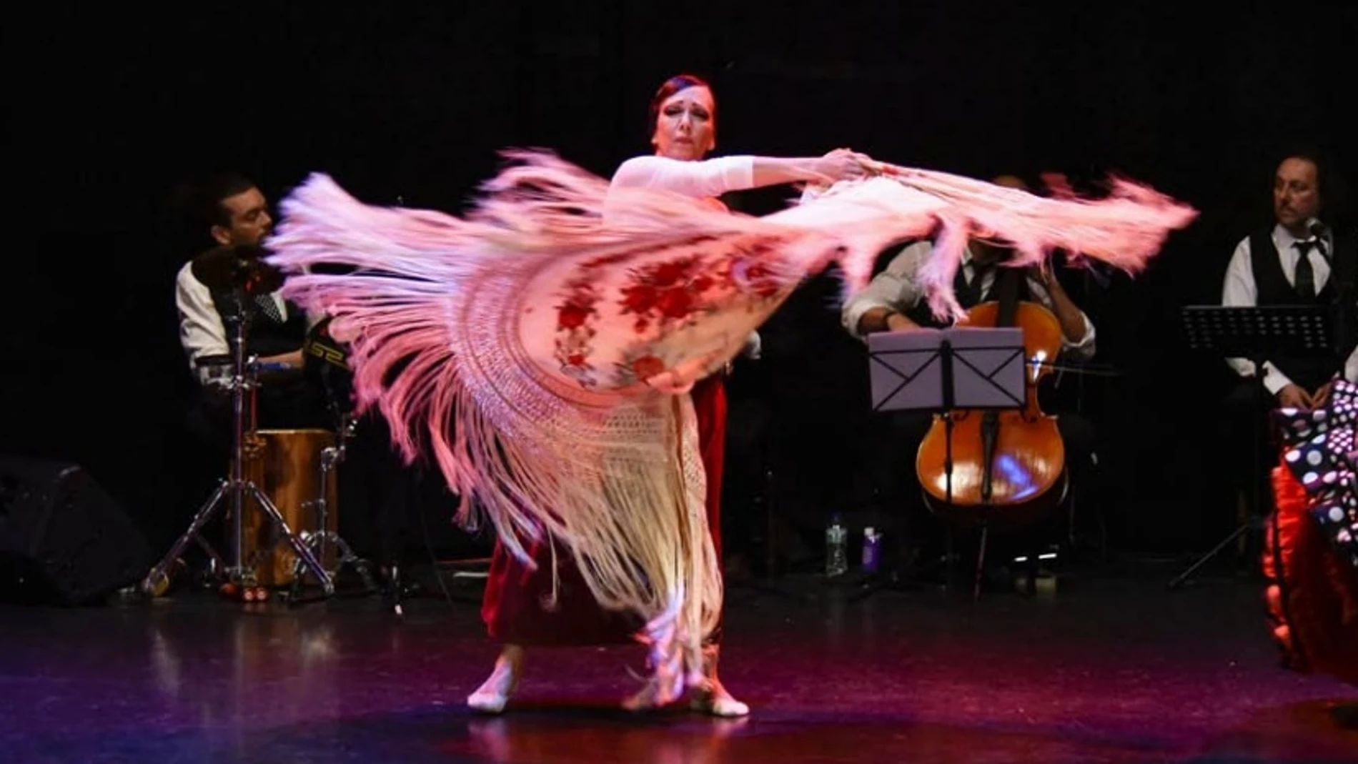 Un total de 14 artistas desfilarán por el escenario