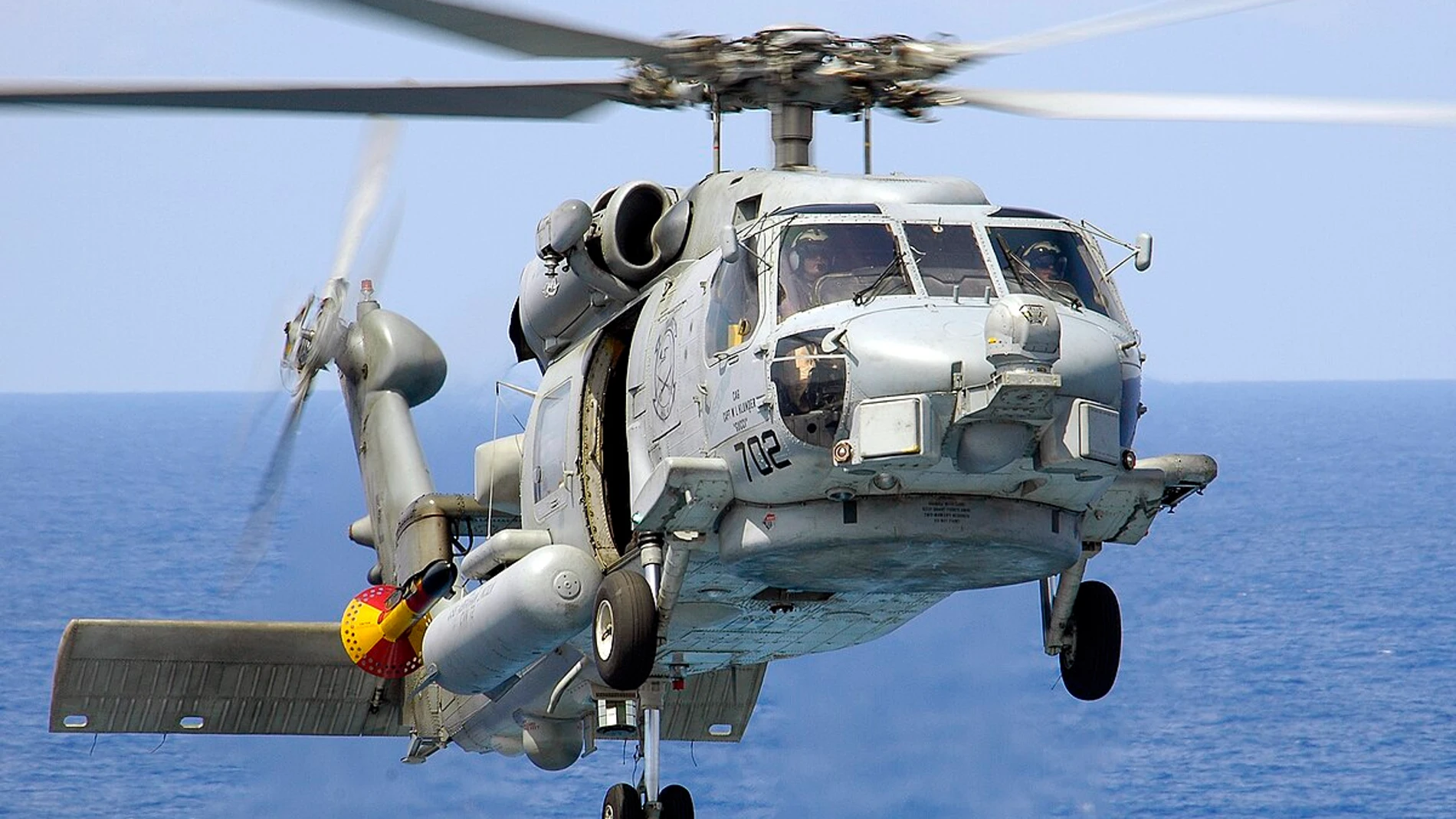 Ni misiles ni torpedos: el mejor detalle del nuevo helicóptero de la Armada es su 'oído' infalible