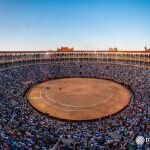 La Comunidad de Madrid abre Las Ventas a líderes de la sociedad china