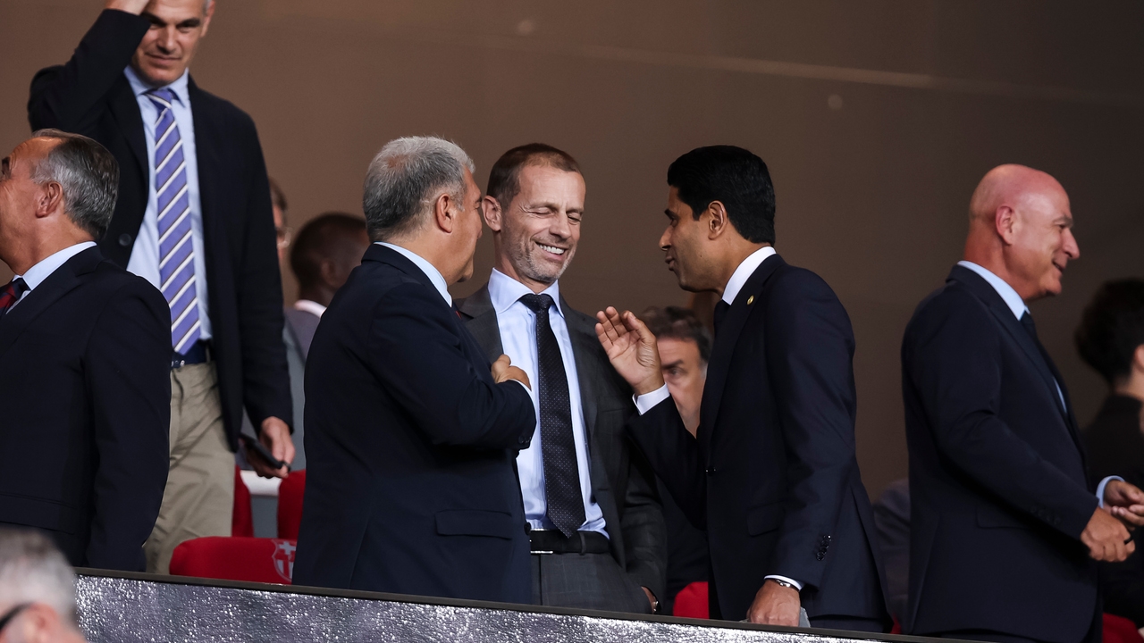 El abrazo de Laporta y Al-Khelaifi que confirma el 'deshielo' entre clubes