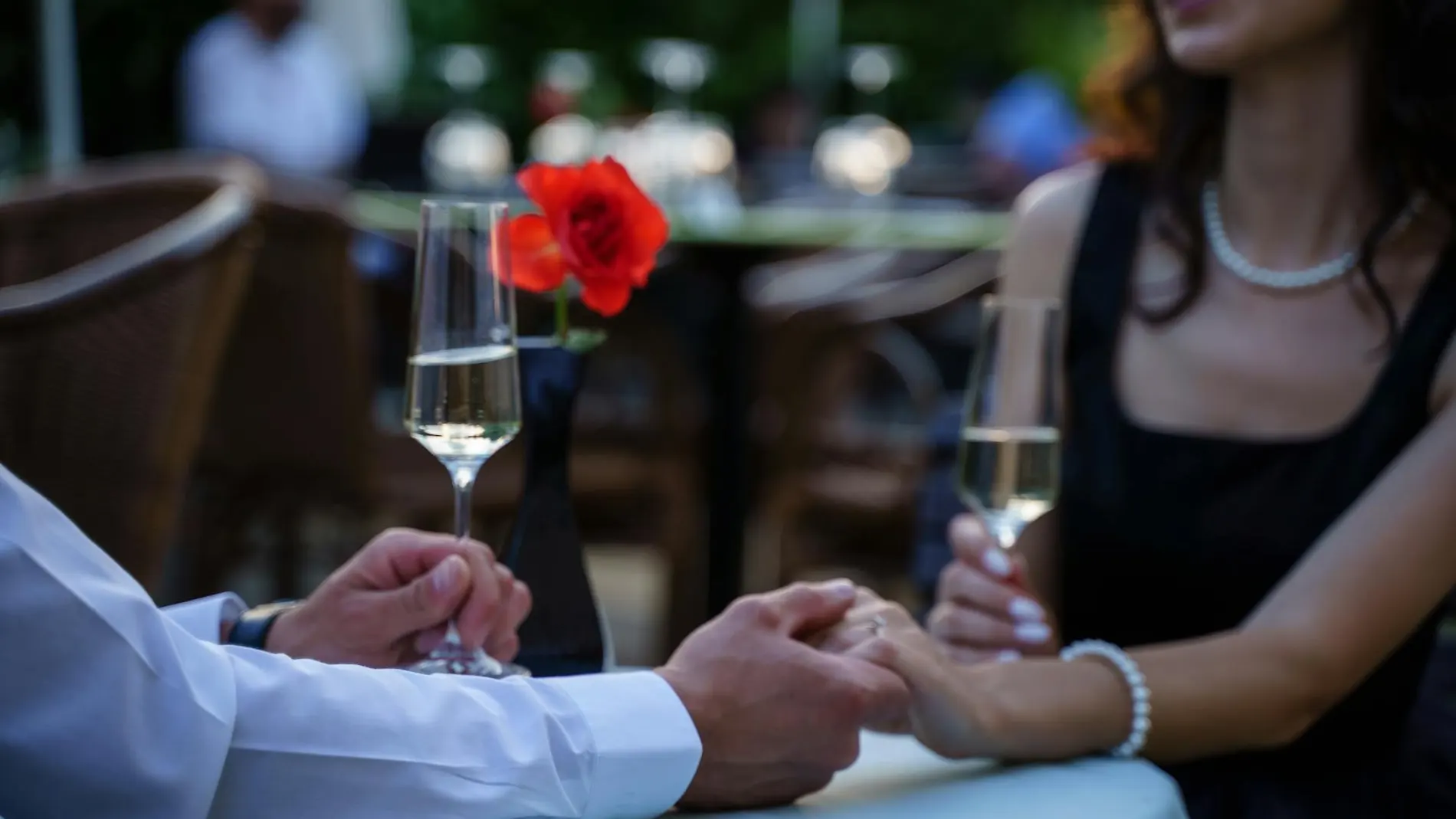 Pareja en una cita romántica