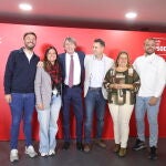 Carlos Martínez junto a miembros de su equipo en Soria