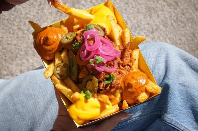 ¿Eres amante de las patatas fritas? Este es el local de moda que triunfa en Madrid 