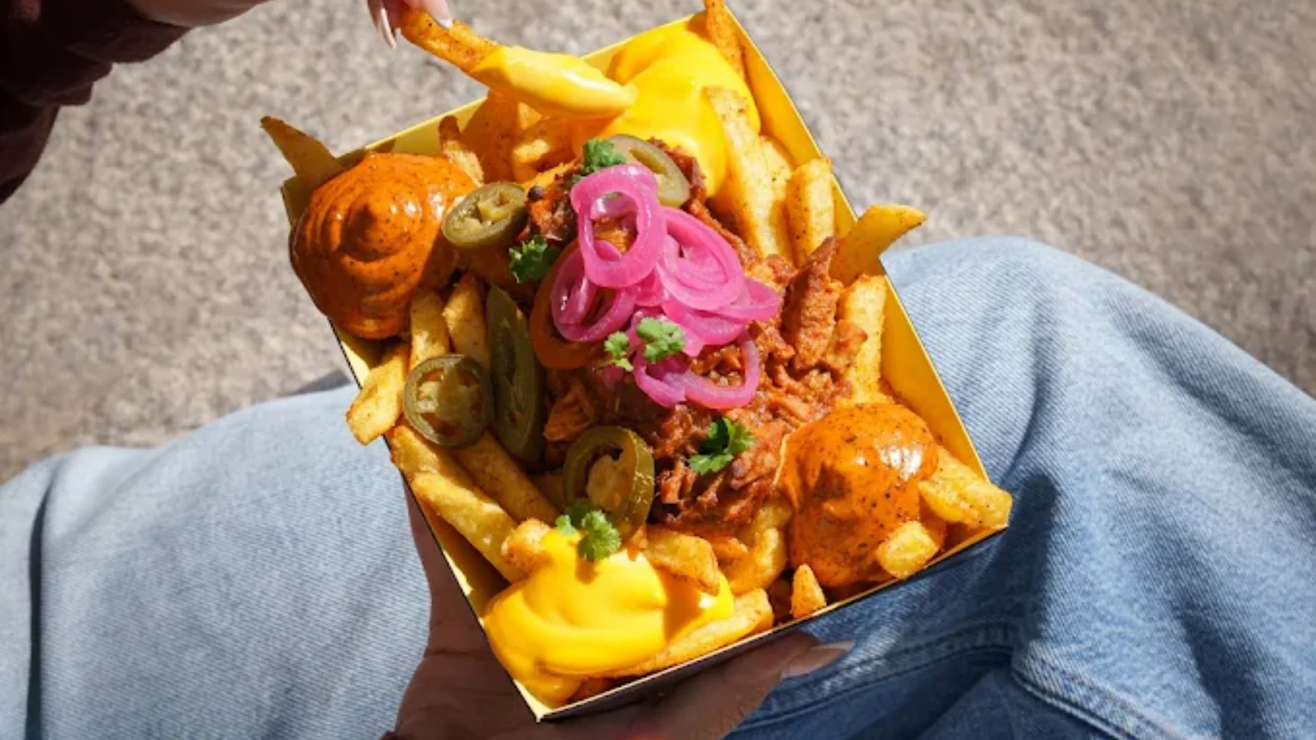¿Eres amante de las patatas fritas? Este es el local de moda que triunfa en Madrid