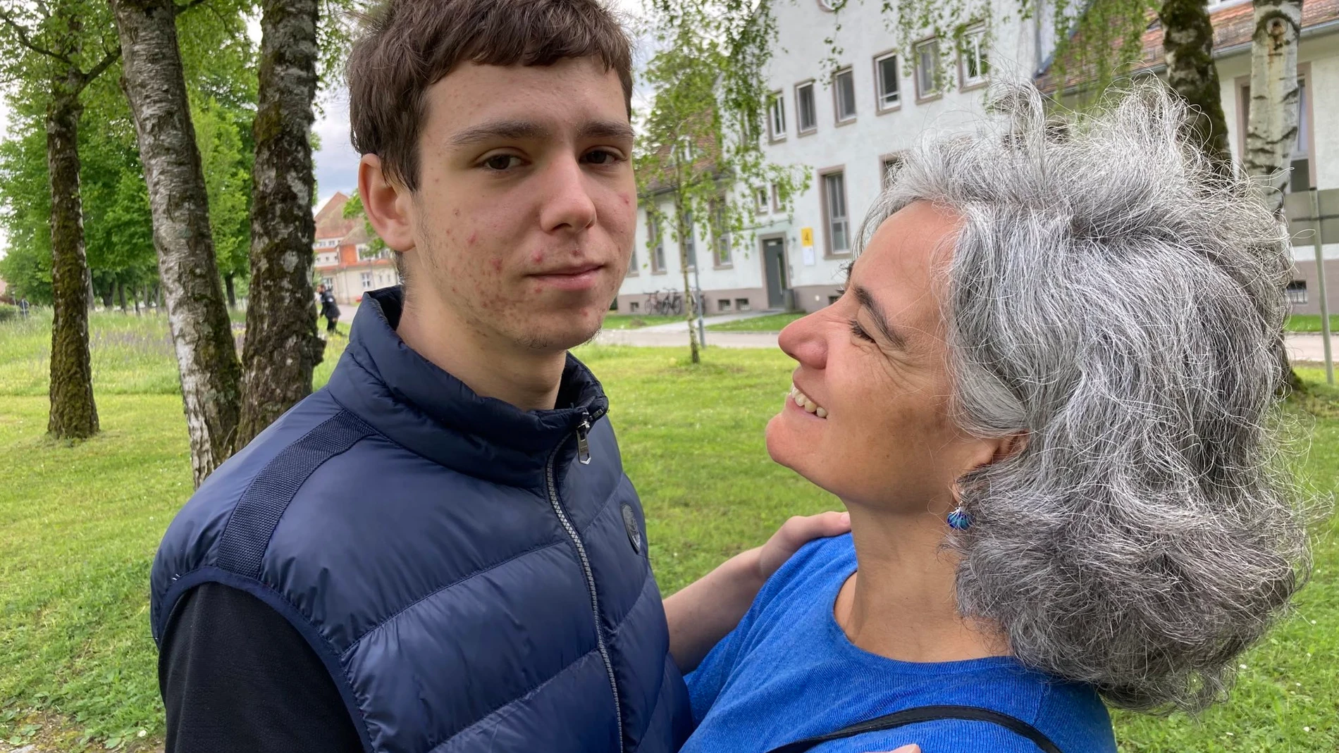 Sonia Herrero junto a su hijo, Darío