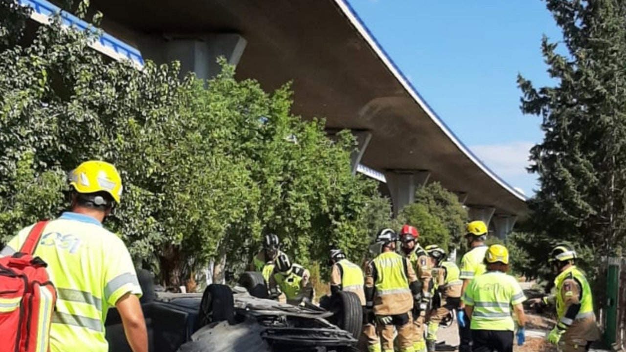 Tragedia en la A-7: muere una mujer de 56 años al caer su vehículo por un viaducto a su paso por Murcia