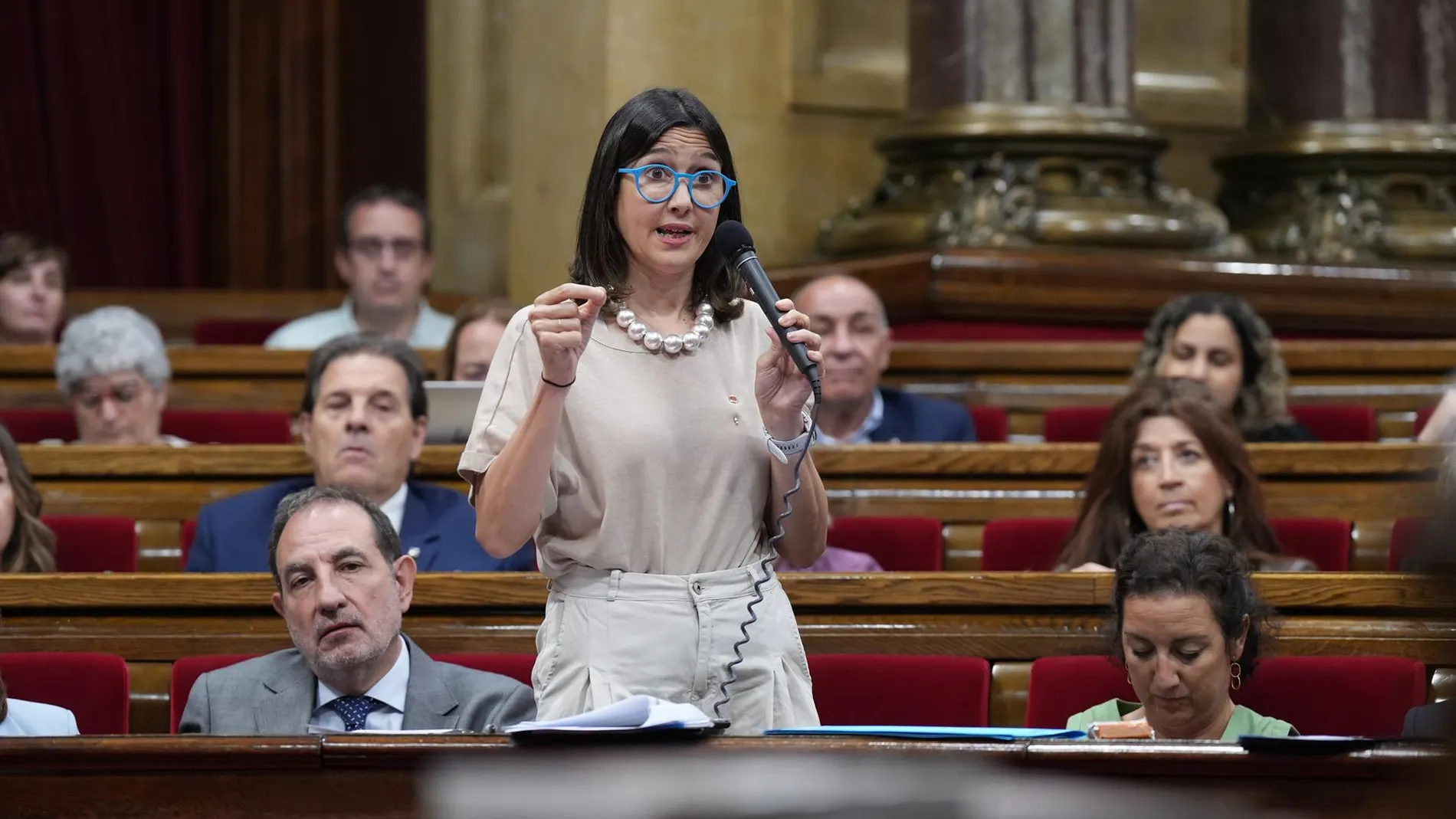 Imagen de archivo: La consellera de Interior, Nùria Parlon, durante un pleno del Parlament de Cataluña