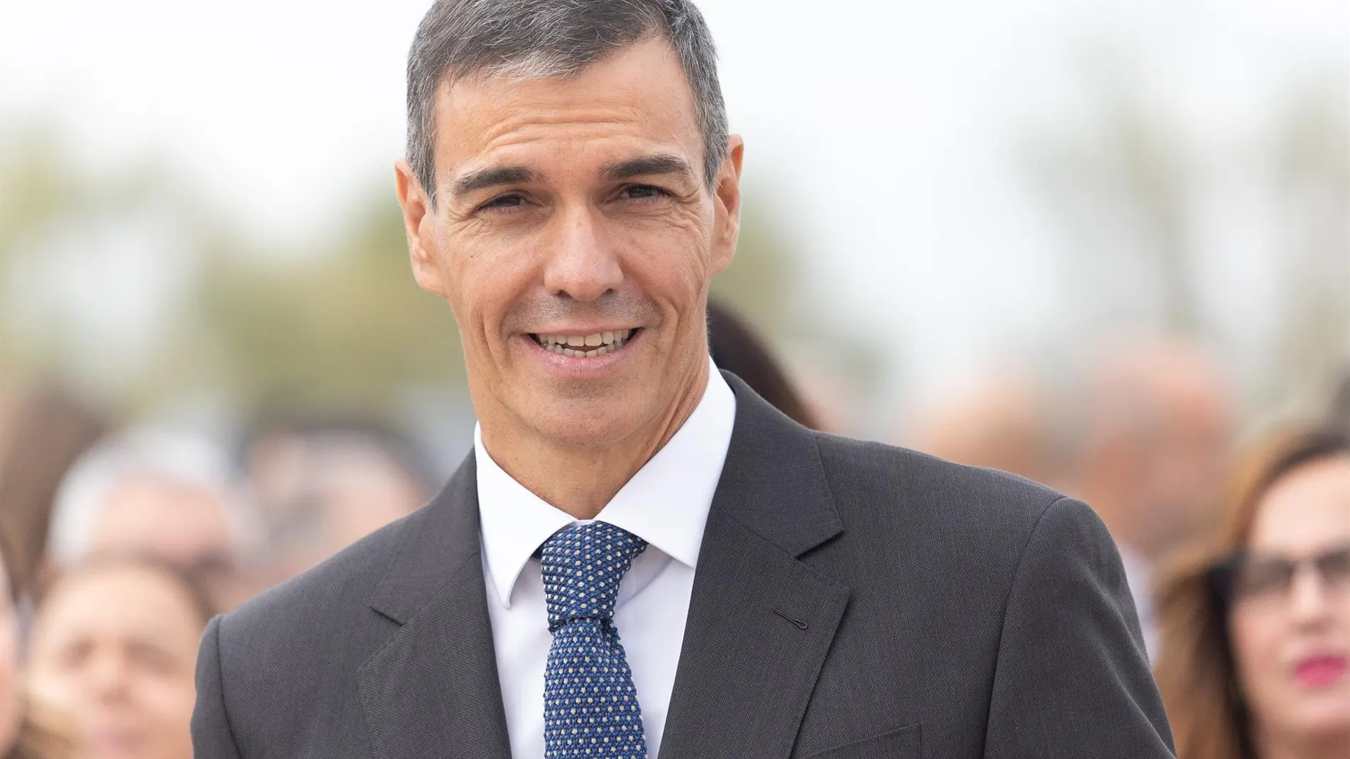 Economía/Paro.-(AMP) Sánchez califica de "excepcionales" los datos de septiembre y destaca el "desplome" de temporalidad