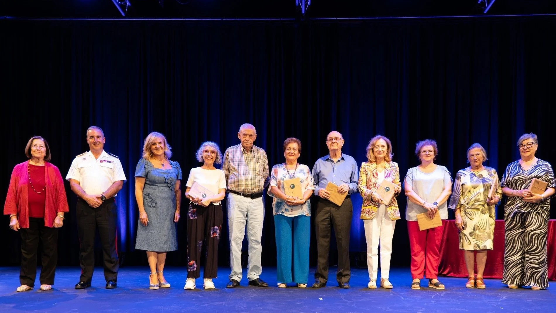 MURCIA.-Cartagena distingue a seis mayores centenarios en una gala en el centro cultural Ramón Alonso Luzzy