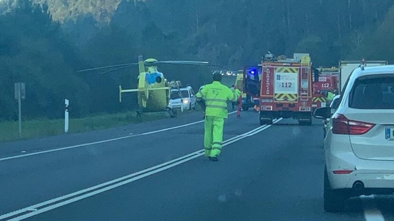 Muere un hombre de 64 años en un grave accidente múltiple en Brión (A Coruña)