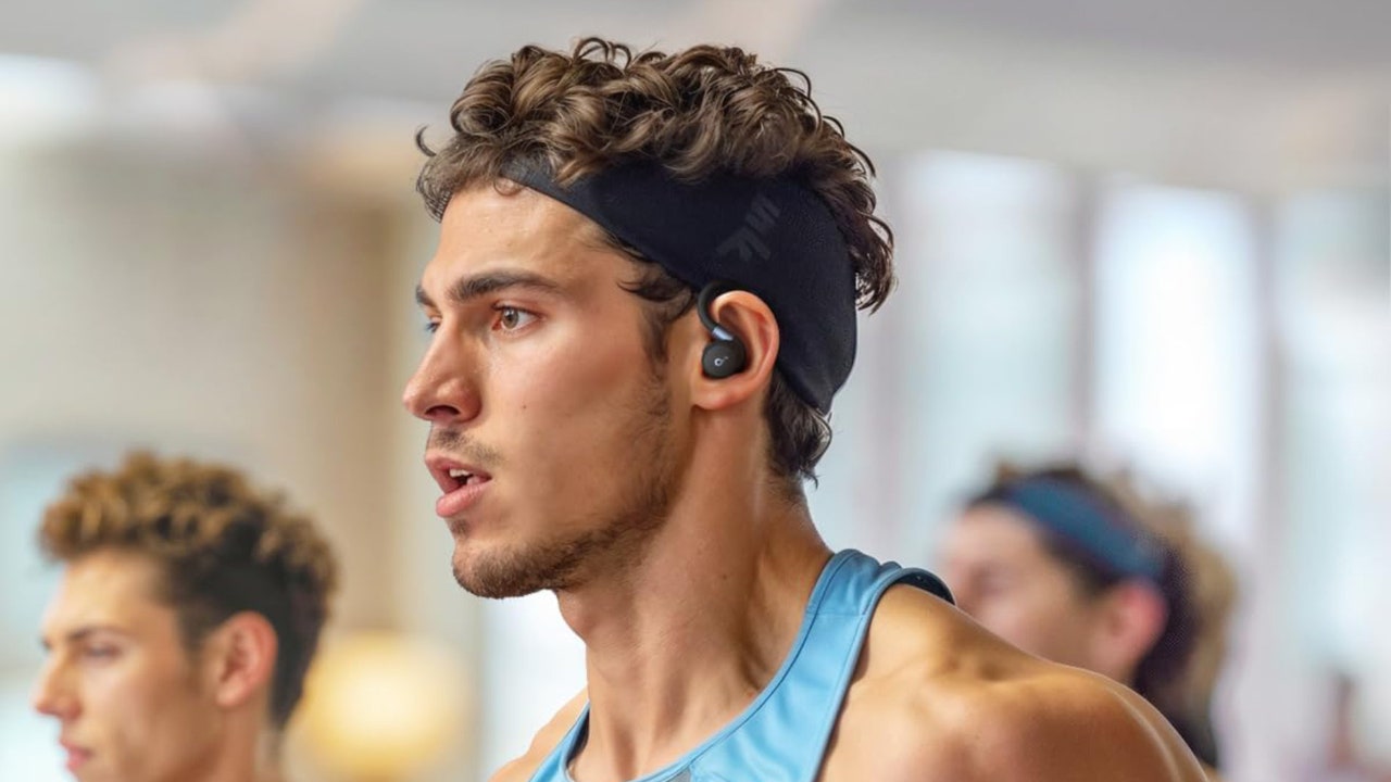 Sonido brutal, ajuste perfecto y batería para rato: estos auriculares soundcore lo tienen todo
