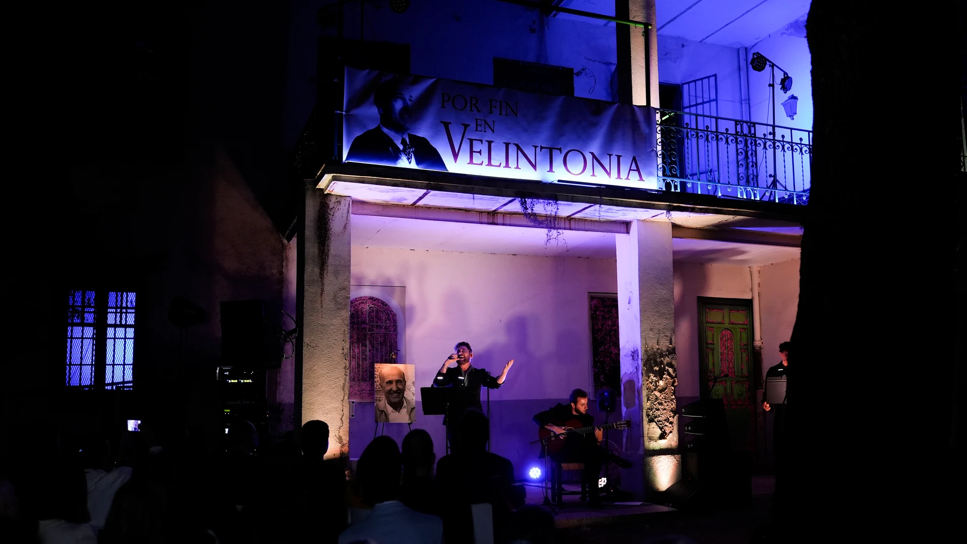 Madrid celebra en Velintonia el concierto de Miguel Poveda en homenaje a Vicente Aleixandre