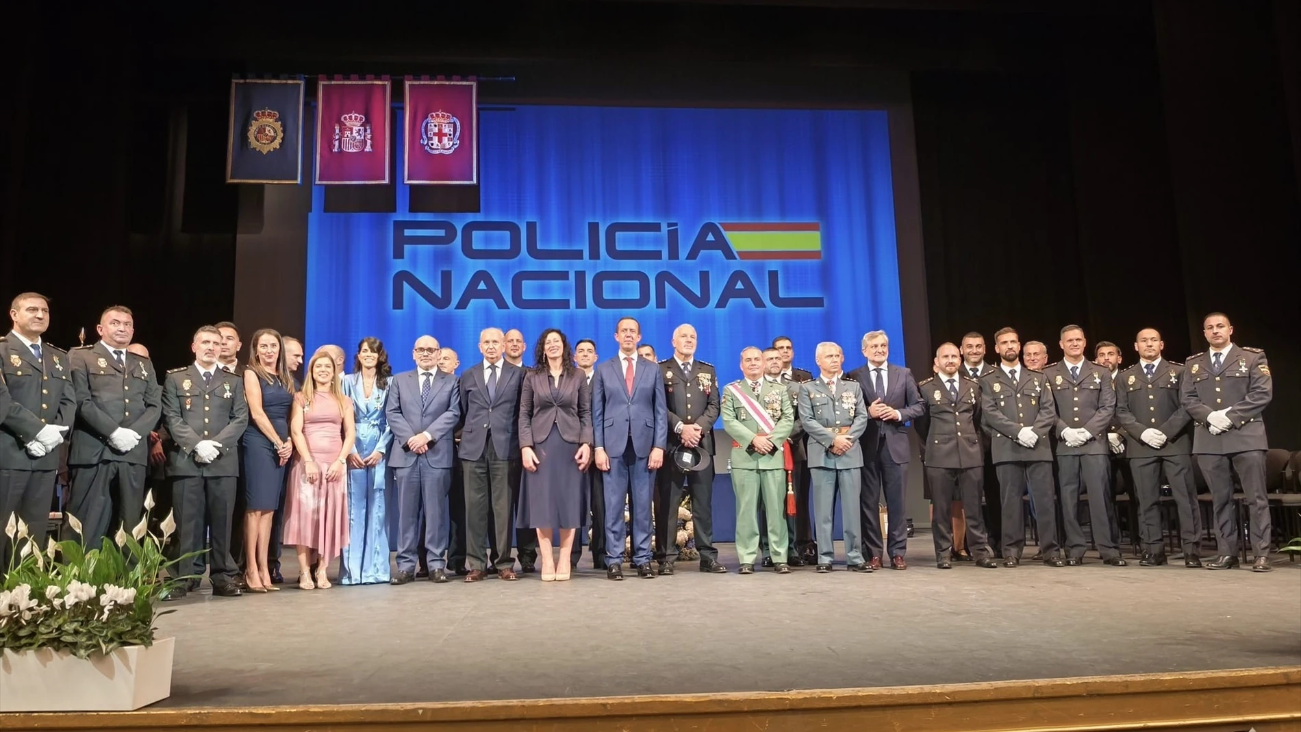 Celebración del Día de la Policía Nacional en Almería.