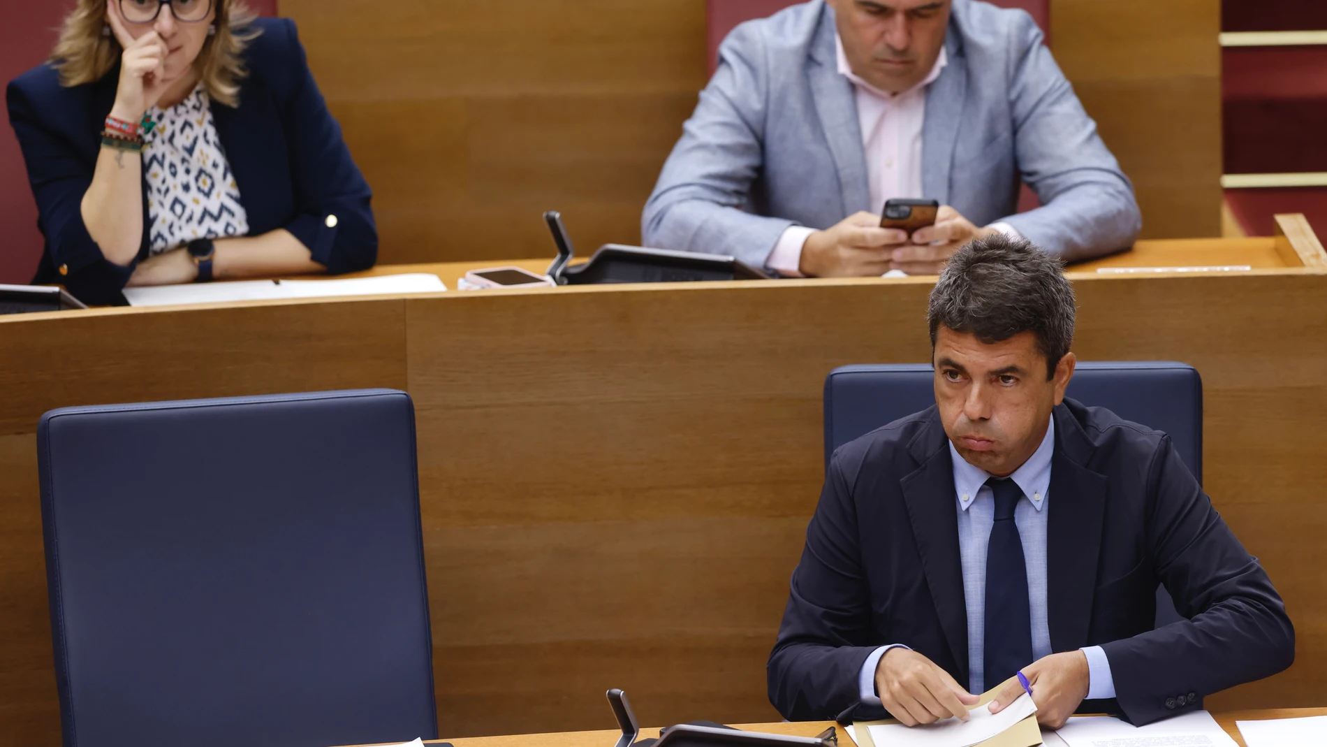 El 'president' de la Generalitat, Carlos Mazón, durante la sesión de control en Les Corts Rober Solsona / Europa Press 02/10/2025