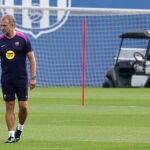 Hansi Flick, en el último entrenamiento del Barça