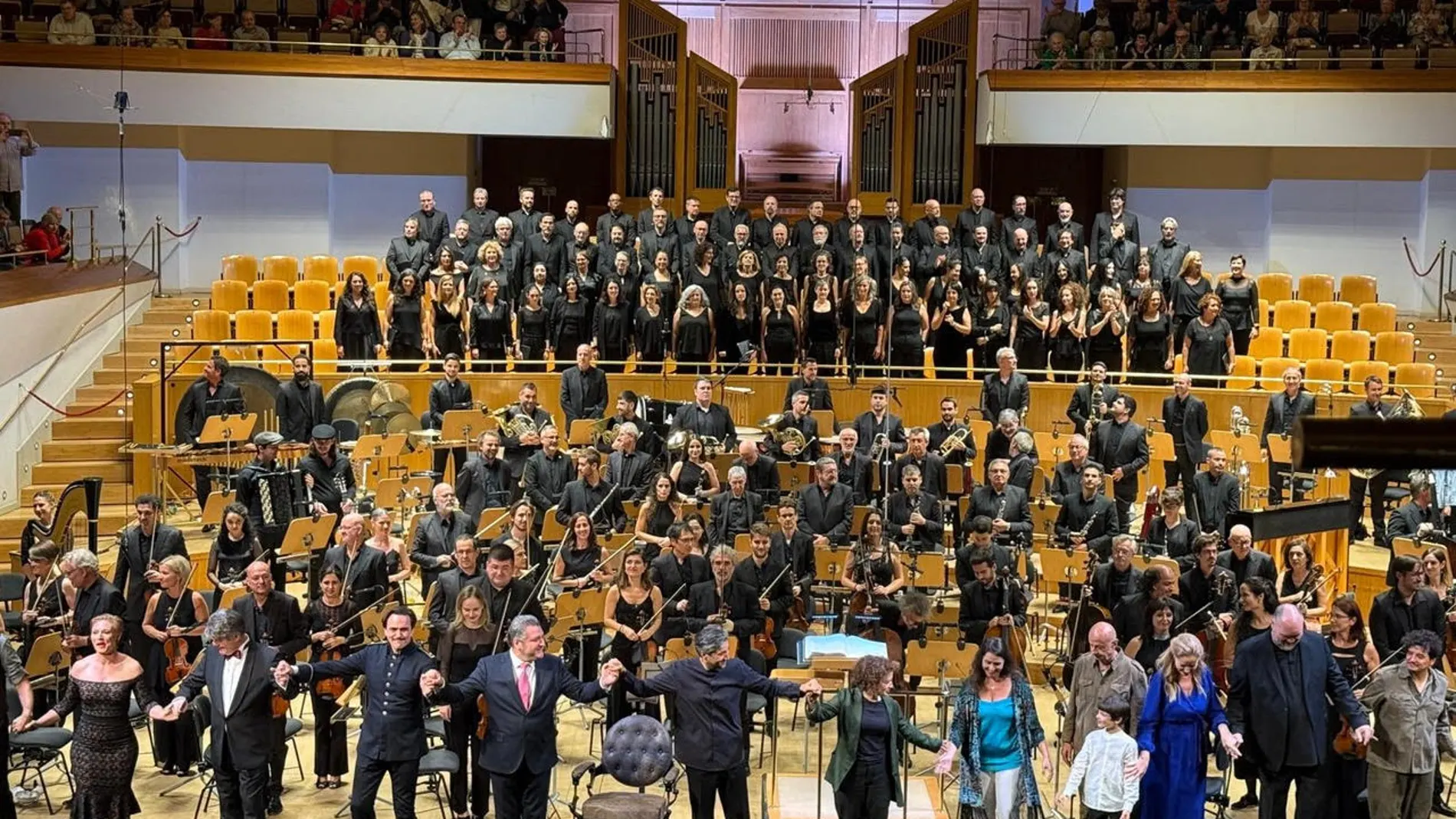 «Estamos viviendo el final de cinco mil años de una historia y una cultura»