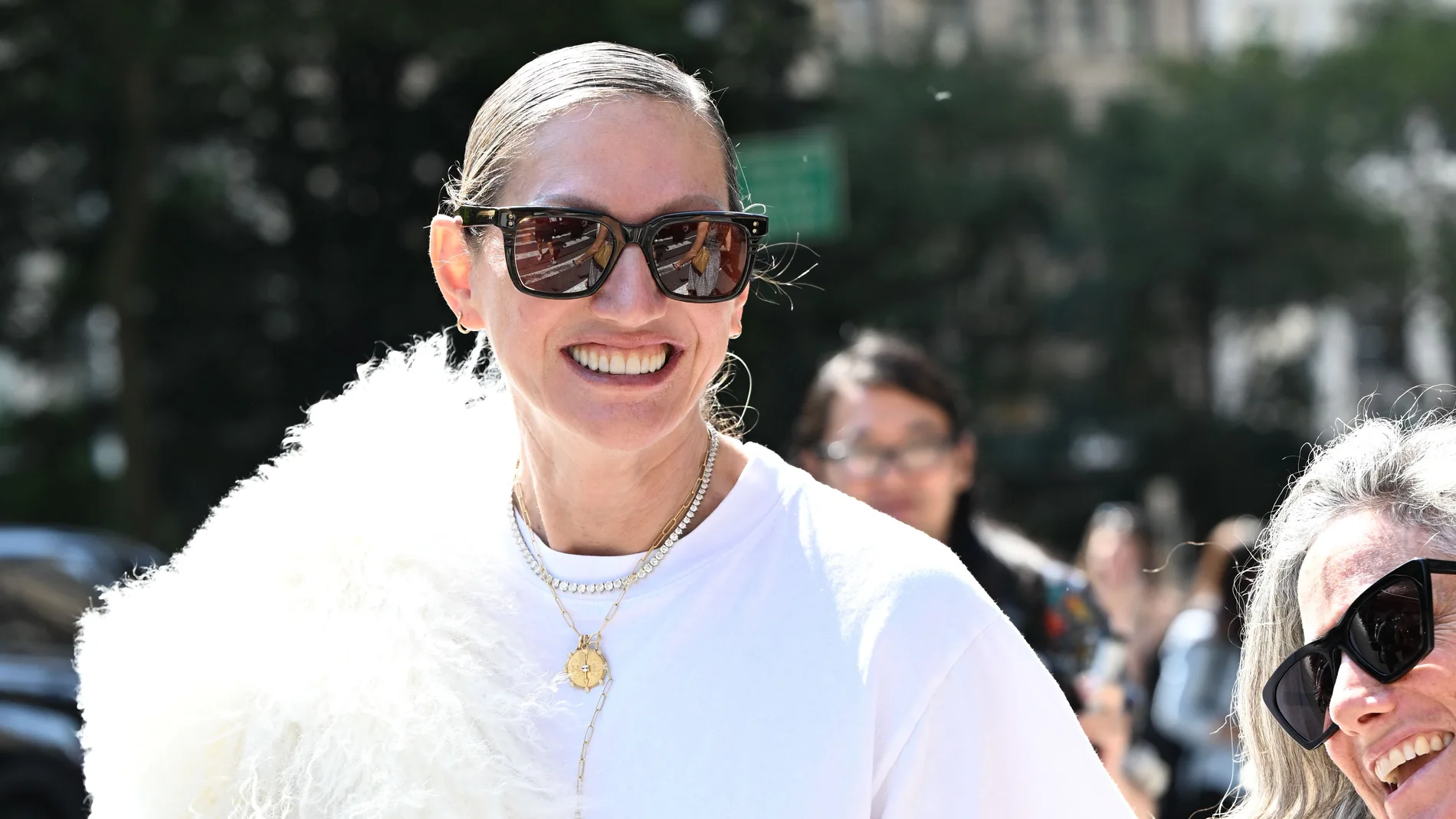 Influencers con look de 'street wear'.