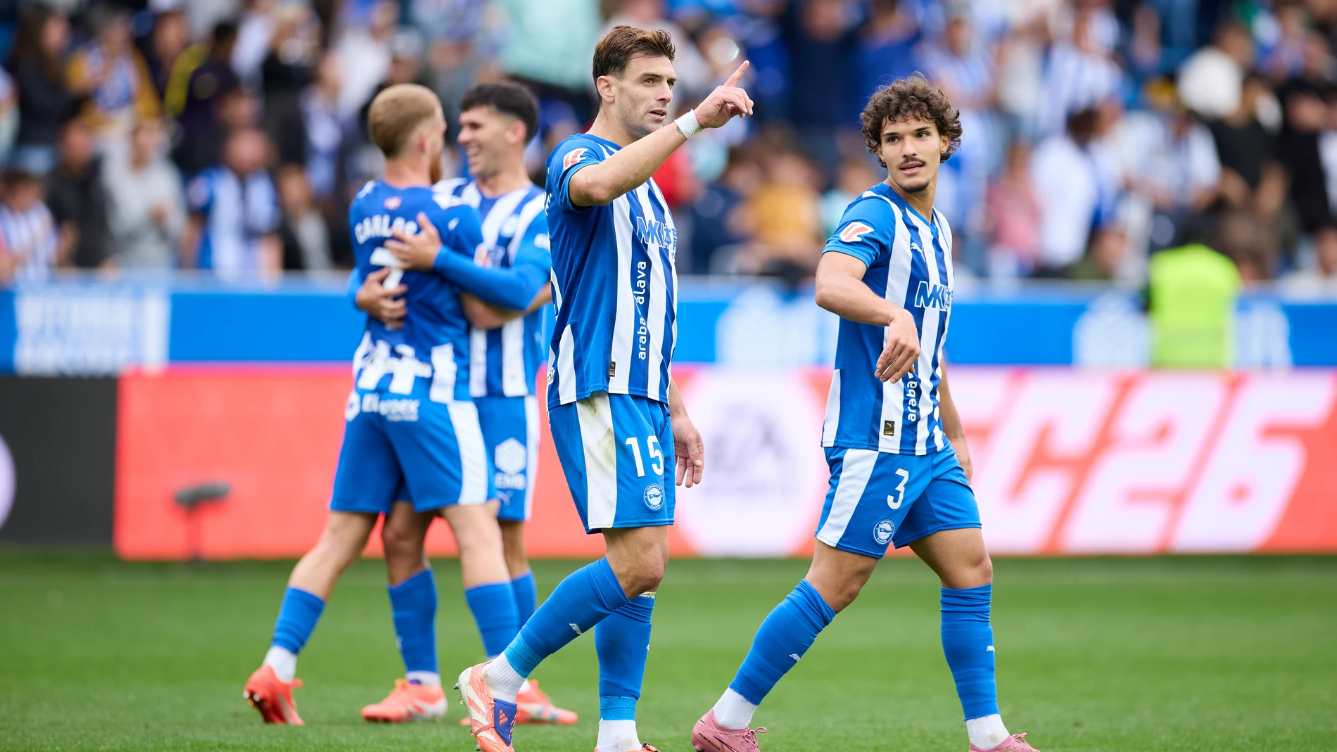 Lucas Boye of Deportivo Alaves celebrates after scoring goal during the LaLiga EA Sports match between Deportivo Alaves and Elche CF at Mendizorrotza on October 5, 2025, in Vitoria, Spain. AFP7 05/10/2025 ONLY FOR USE IN SPAIN