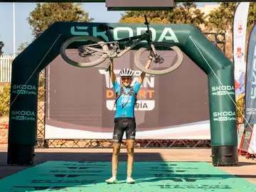 Natalia Fischer, ganadora de la Titan Desert Almería 25 Natalia Fischer, ganadora de la Titan Desert Almería 25