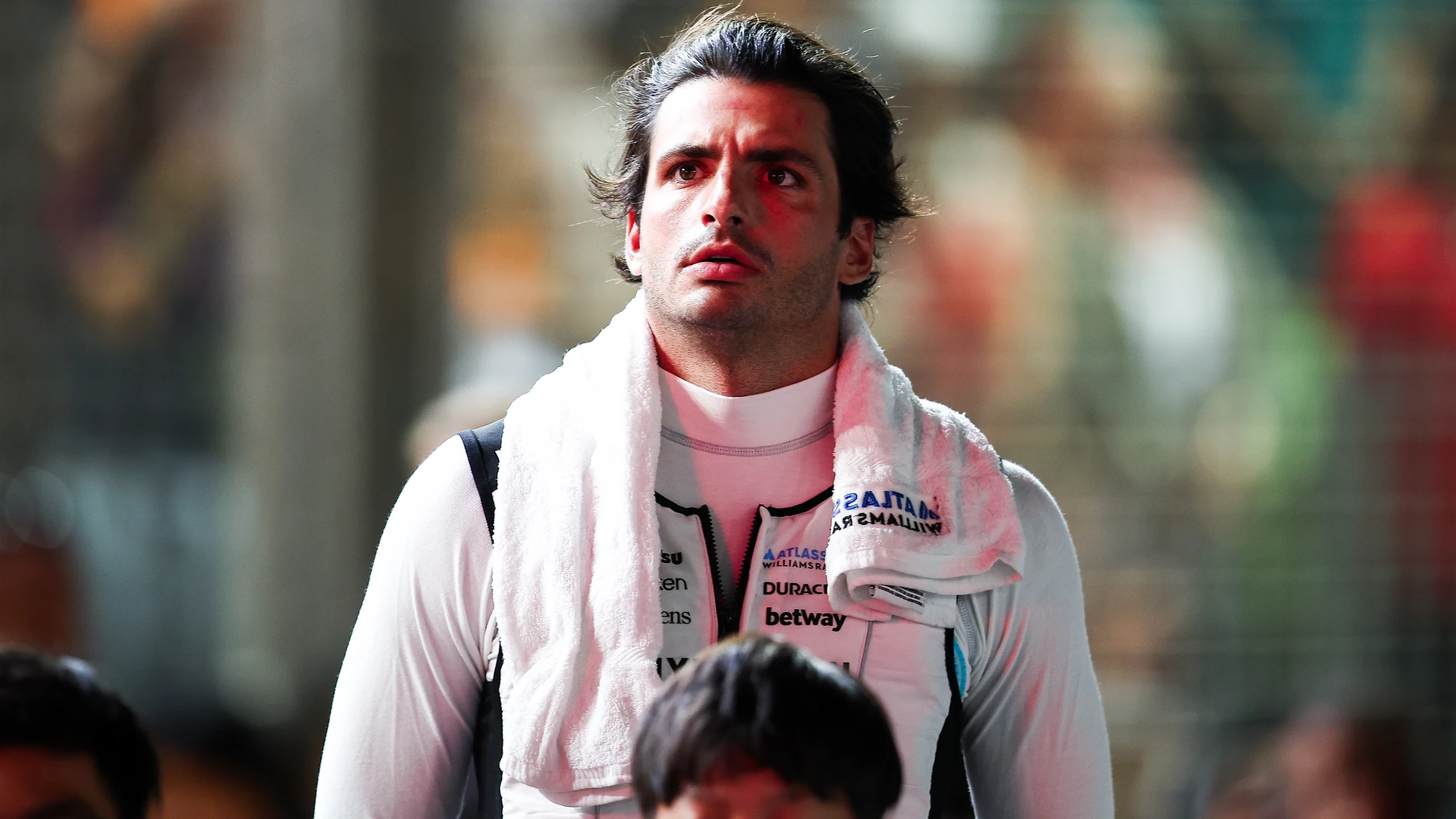 SAINZ Carlos (spa), Williams Racing FW47, portrait during the 2025 Formula 1 Singapore Grand Prix, 18th round of the 2025 FIA Formula One World Championship from October 3 to 5, 2025 on the Marina Bay Street Circuit, in Singapore - Photo Eric Alonso / DPPI AFP7 05/10/2025 ONLY FOR USE IN SPAIN