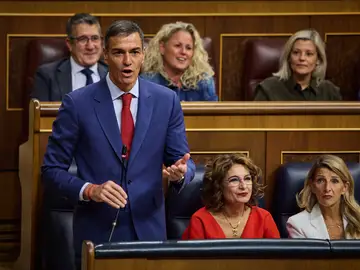 Sesión de control al Gobierno en el Congreso de los Diputados. Comparece el presidente del Gobierno Pedro Sánchez, María Jesús Montero, Sara Aagesen, Yolanda Díaz, Félix Bolaños, José Manuel Albares, Fernando Grande-Marlaska.. Asisten por el PP Alberto Nuñez Feijoo, Ester Muñoz, Miguel Tellado, por Vox Santiago Abascal, y Gabriel Rufian (ERC), Míriam Nogueras (Junts per Catalunya) y Mertxe Aizpurua por (Bildu). Carlos cuerpo , Ione Belarra Sesión de control al Gobierno en el Congreso de los Diputados. Comparece el presidente del Gobierno Pedro Sánchez, María Jesús Montero, Sara Aagesen, Yolanda Díaz, Félix Bolaños, José Manuel Albares, Fernando Grande-Marlaska.. Asisten por el PP Alberto Nuñez Feijoo, Ester Muñoz, Miguel Tellado, por Vox Santiago Abascal, y Gabriel Rufian (ERC), Míriam Nogueras (Junts per Catalunya) y Mertxe Aizpurua por (Bildu). Carlos cuerpo , Ione Belarra
