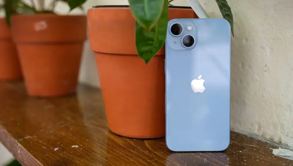 iPhone 14