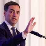 Desayuno informativo con Imanol Pradales Desayuno informativo con Imanol Pradales